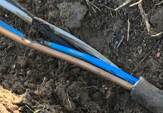 Zo voorkomt u kabelbreuken en slijtage op drukke werkterreinen