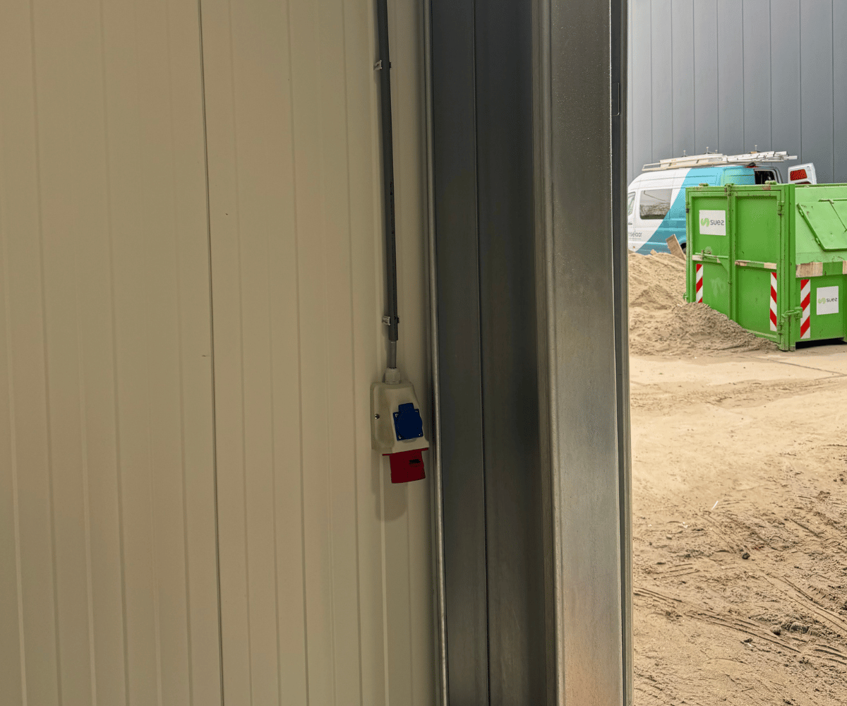 Tijdelijke opslaghal in Oosterhout (3)