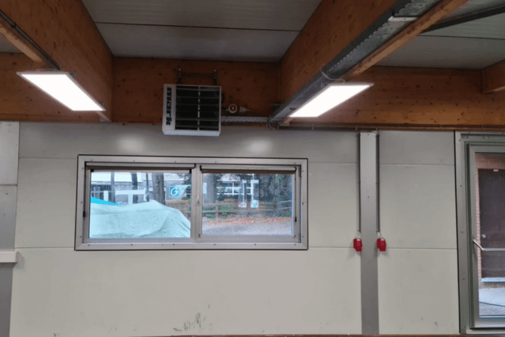 Noodgebouw installeren-4